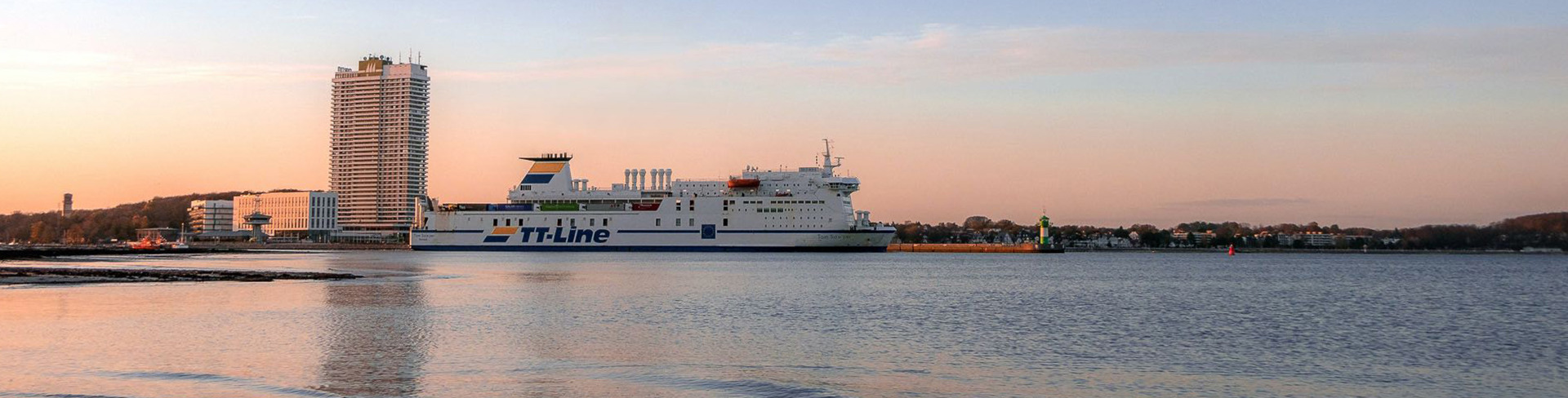 Dienstregeling-Klaipėda-Travemünde-see-sundown