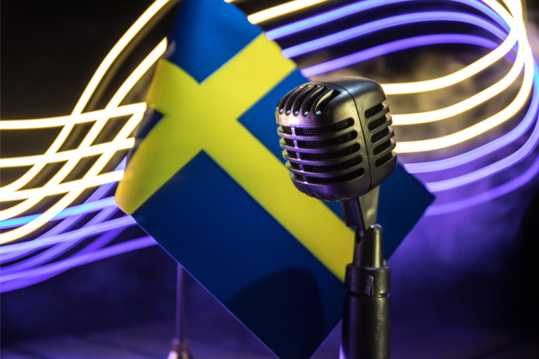 Schweden Flagge mit Mikrofon